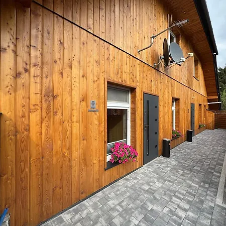 Apartment Szary Wilk - Klimatyczne Typu Dla 2 Osob - Blisko Centrum -bezplatny Parking